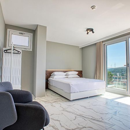 Aegean Apartments - Cesme Ruang foto